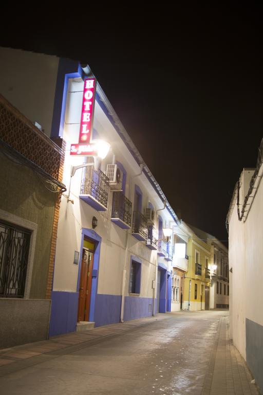 Hotel San Juan Мигельтурра Экстерьер фото