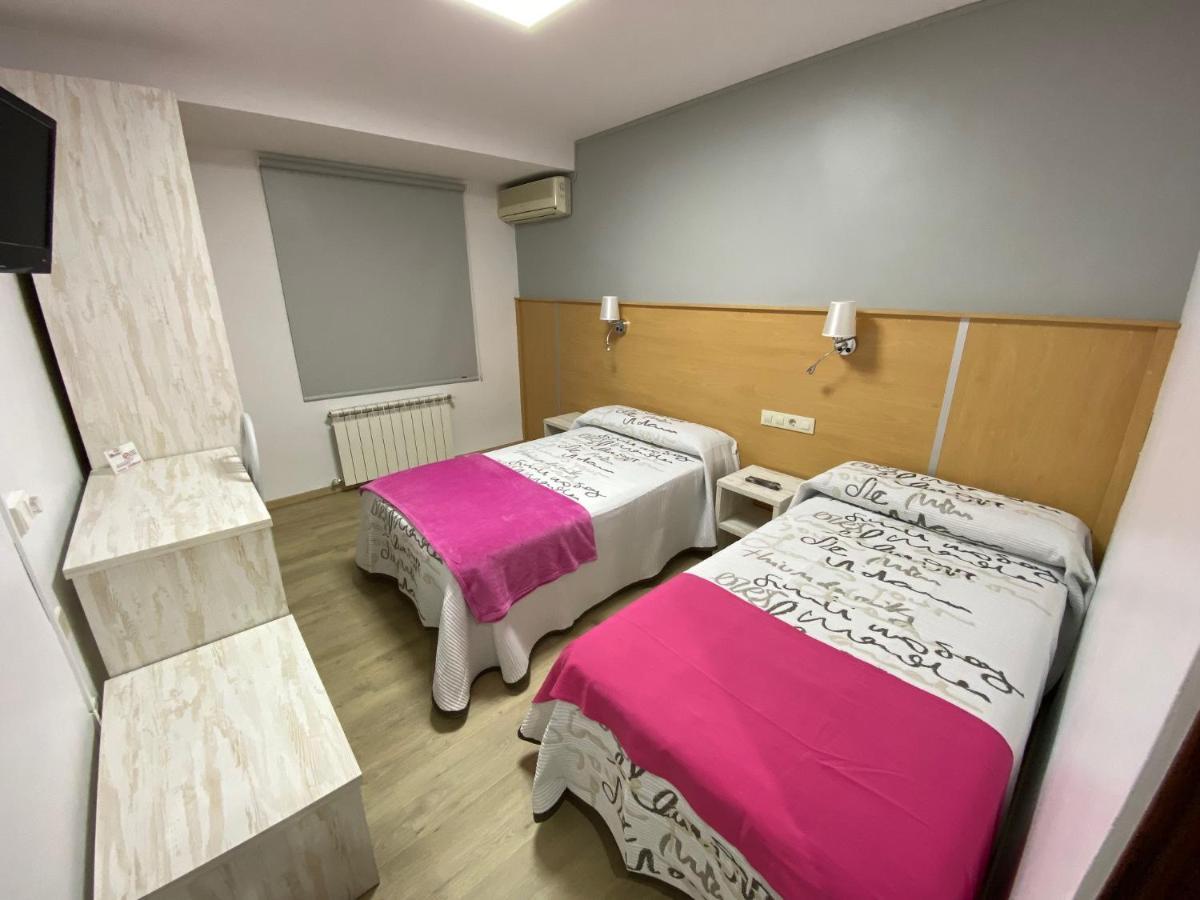 Hotel San Juan Мигельтурра Экстерьер фото