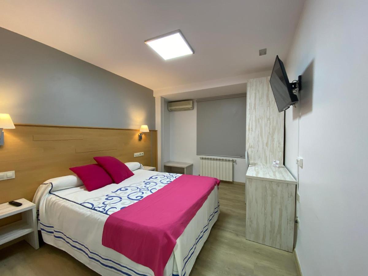 Hotel San Juan Мигельтурра Экстерьер фото