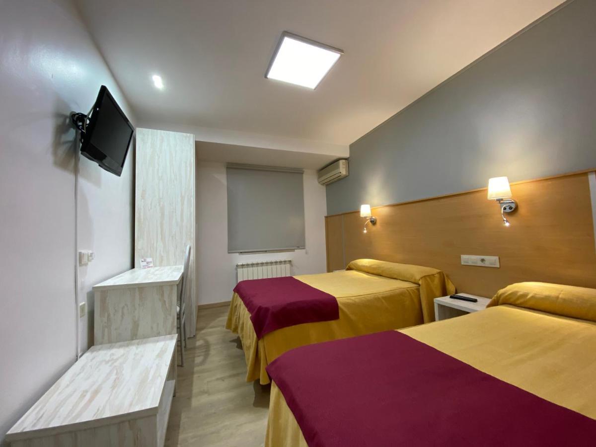 Hotel San Juan Мигельтурра Экстерьер фото